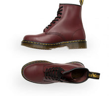 Load image into Gallery viewer, DR MARTENS | 1460Z DMC 8-EYE BOOT | CHERRY SMOOTH 101
