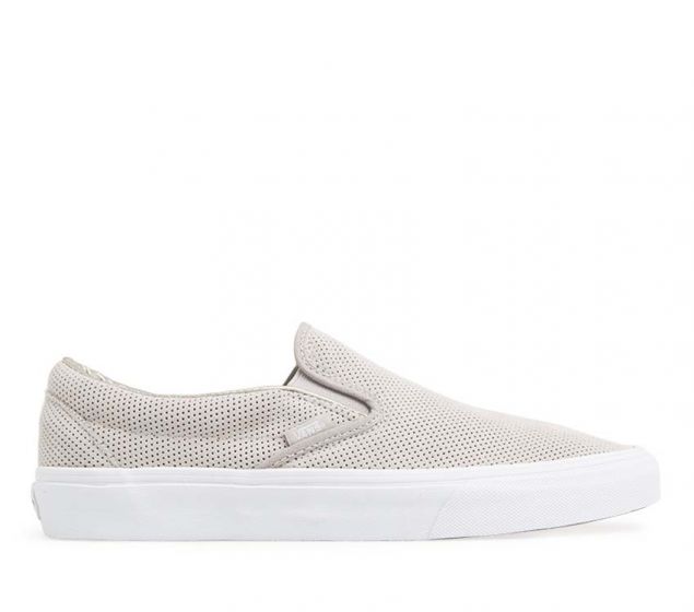 VANS | CLASSIC SLIP-ON (PERFORATED SUEDE) 101